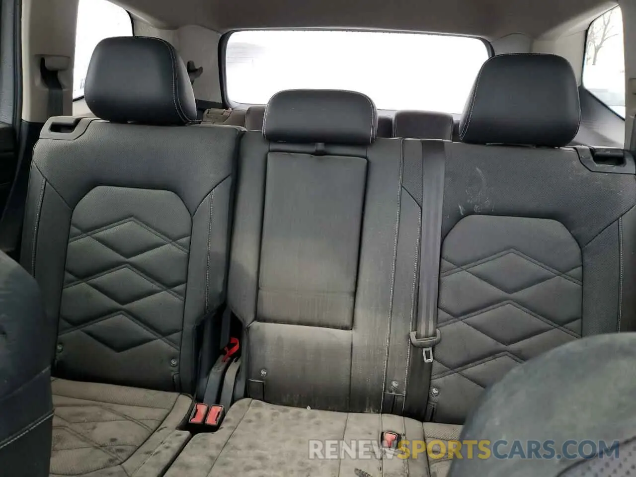 10 fotografías del automóvil dañado 1V2JR2CAXRC574612 VOLKSWAGEN ATLAS 2024
