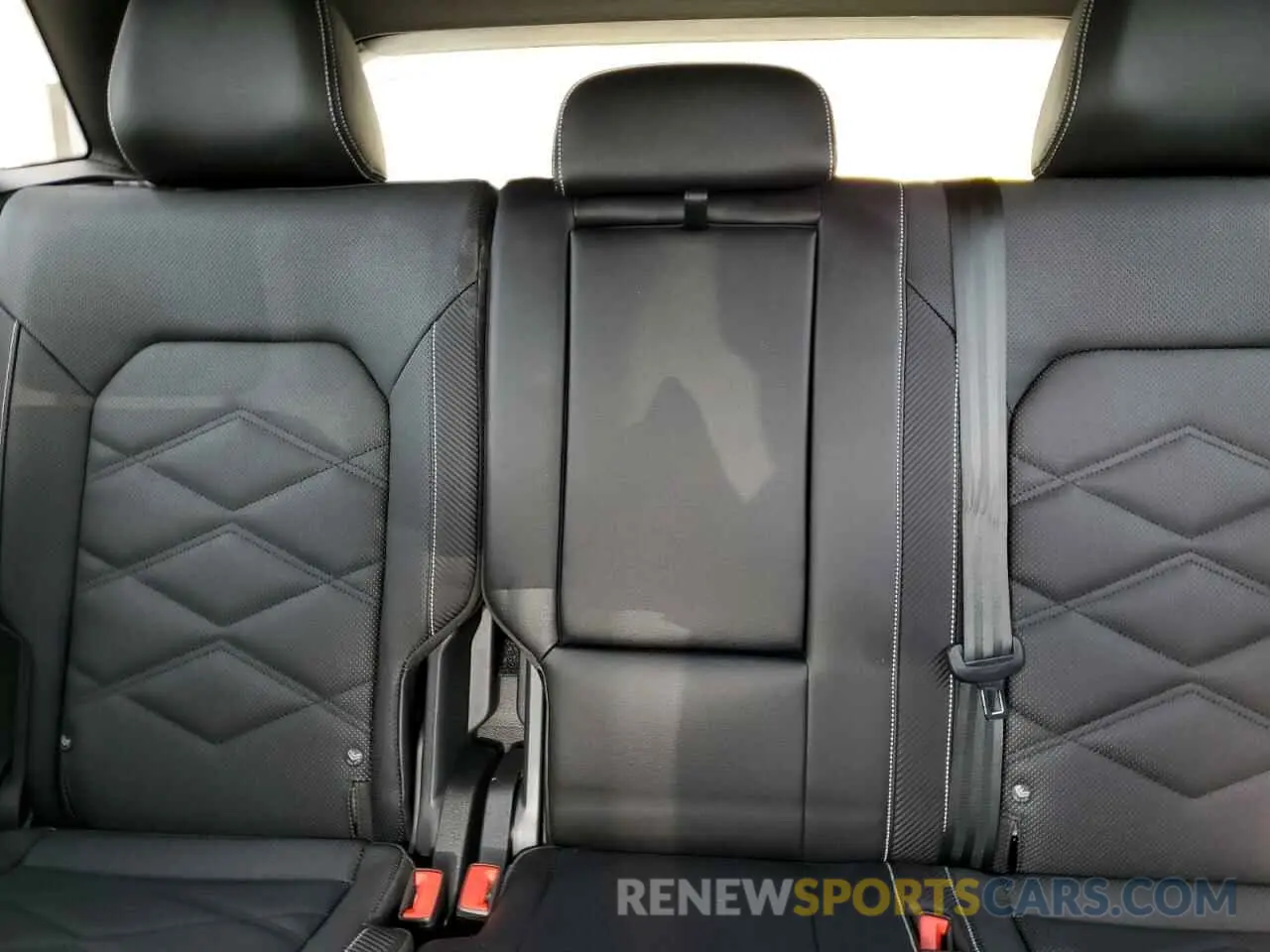 10 fotografías del automóvil dañado 1V2KE2CA1RC255860 VOLKSWAGEN ATLAS 2024
