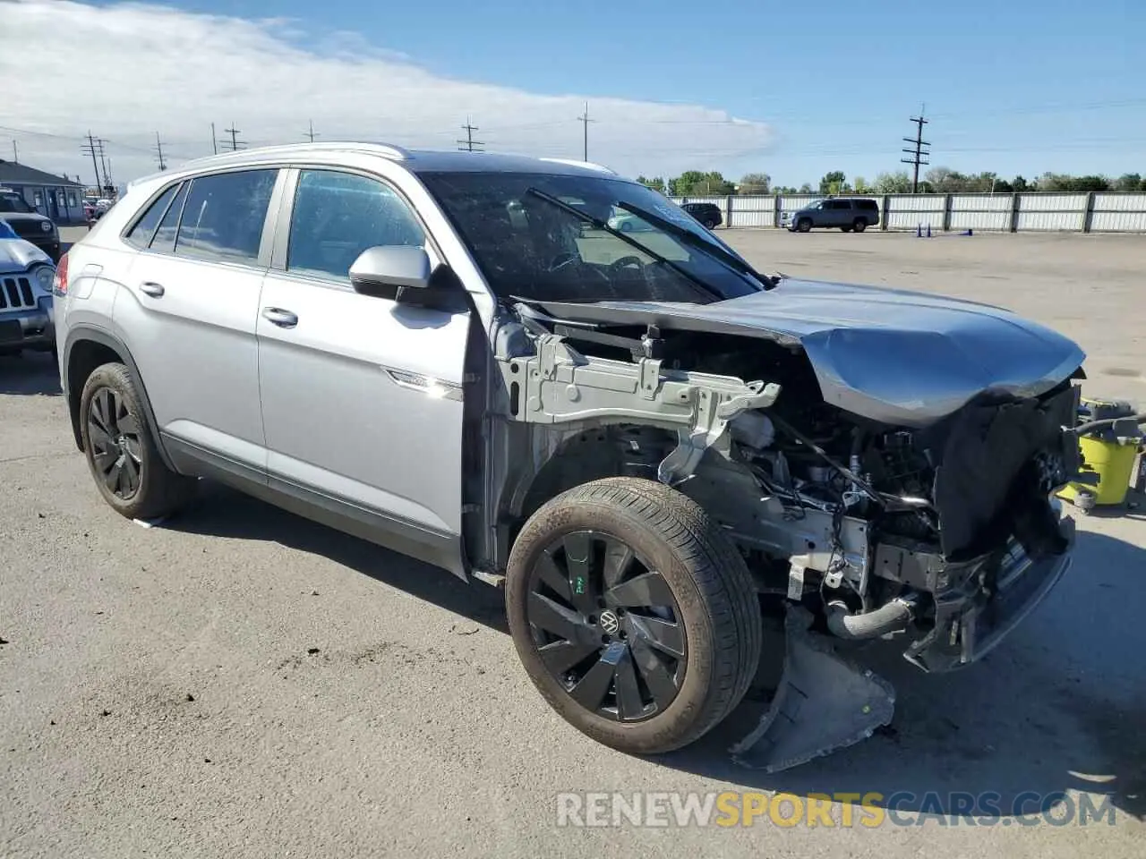 4 fotografías del automóvil dañado 1V2KE2CA3RC224464 VOLKSWAGEN ATLAS 2024