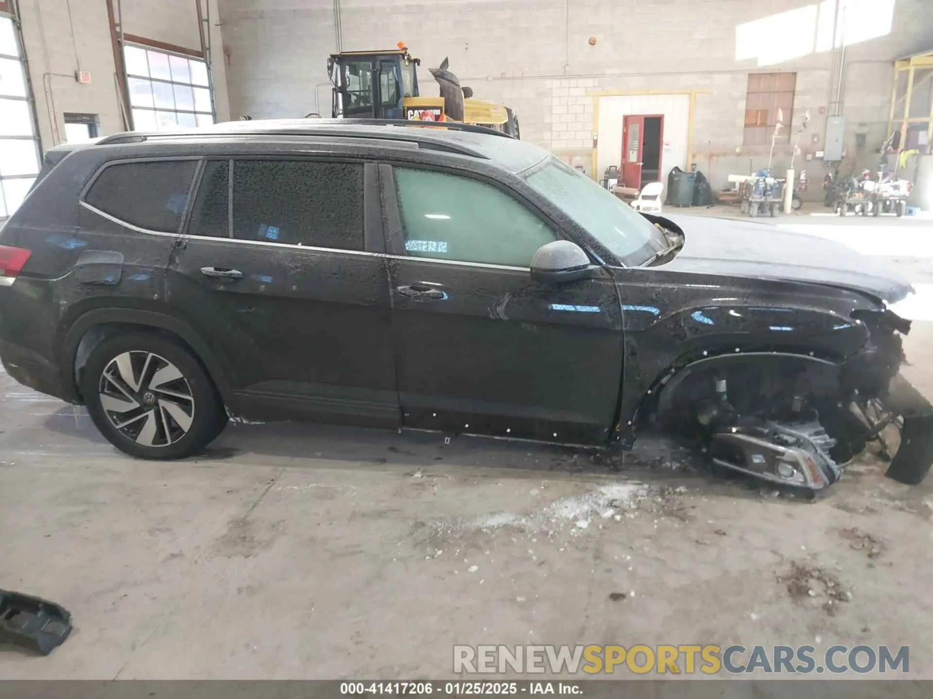 13 fotografías del automóvil dañado 1V2KR2CA2RC504915 VOLKSWAGEN ATLAS 2024