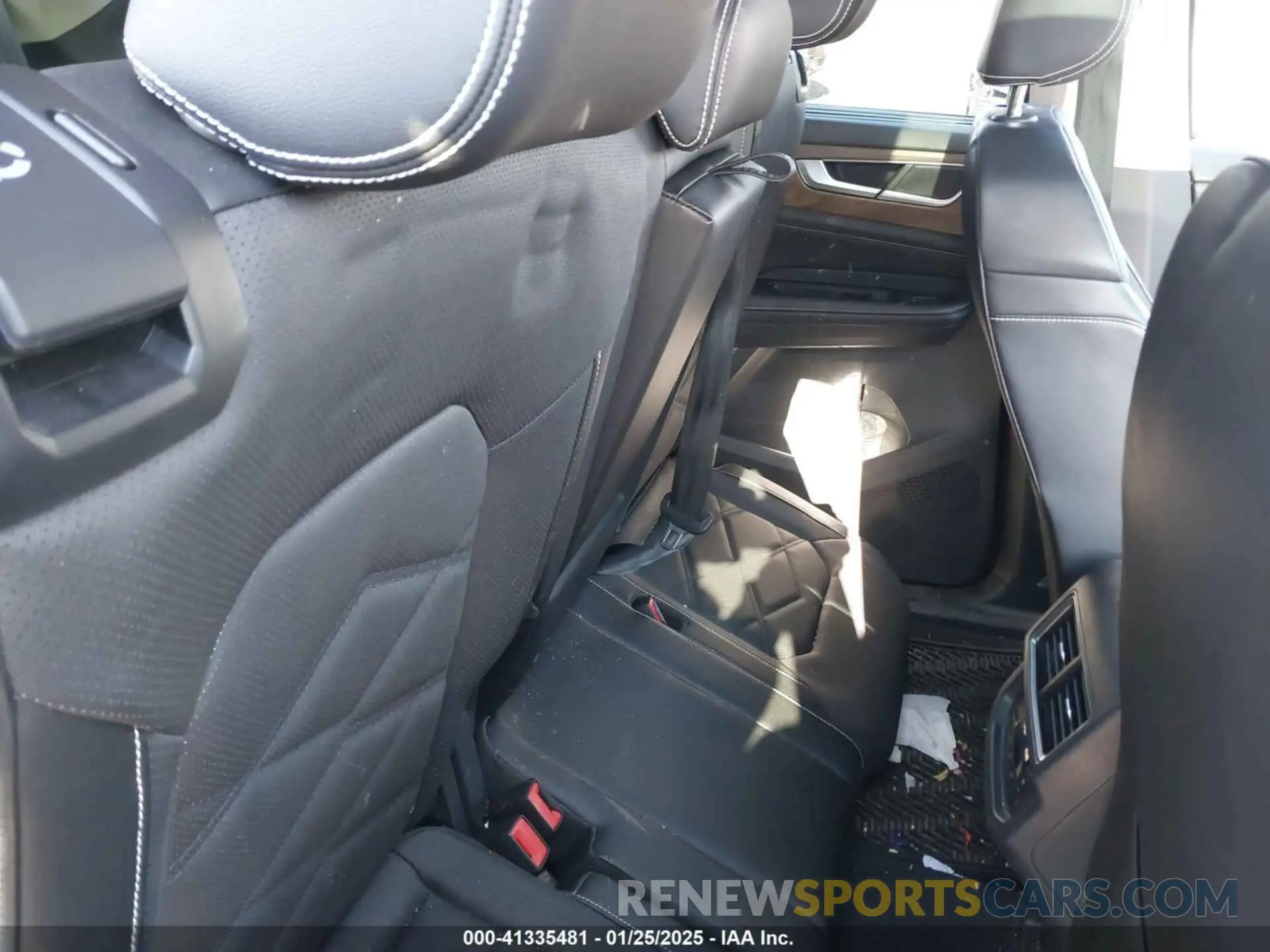 8 fotografías del automóvil dañado 1V2KR2CA5RC532014 VOLKSWAGEN ATLAS 2024