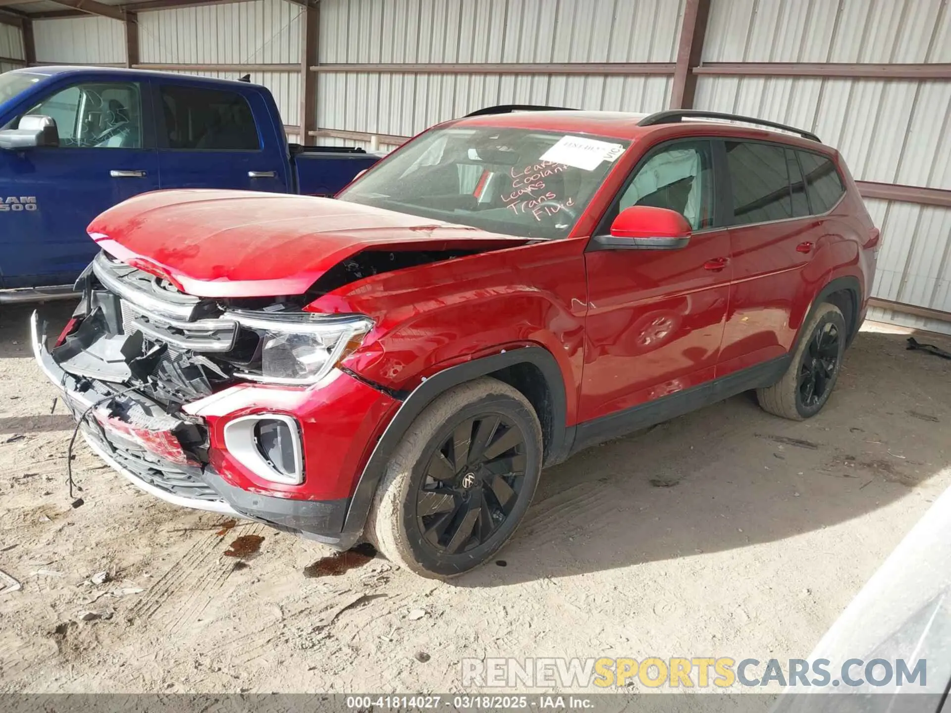 2 fotografías del automóvil dañado 1V2KR2CAXRC549178 VOLKSWAGEN ATLAS 2024