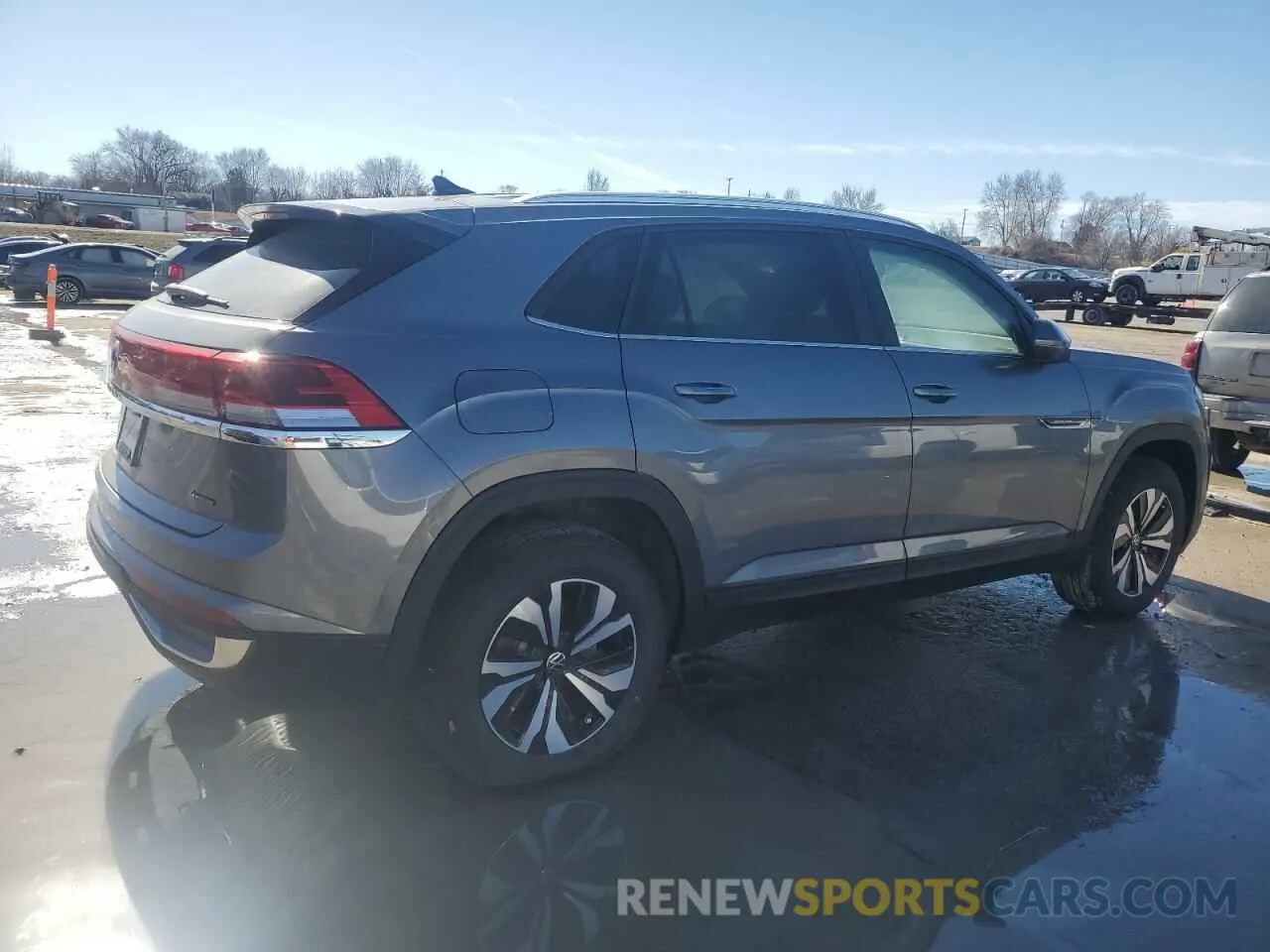 3 fotografías del automóvil dañado 1V2LE2CAXRC257420 VOLKSWAGEN ATLAS 2024