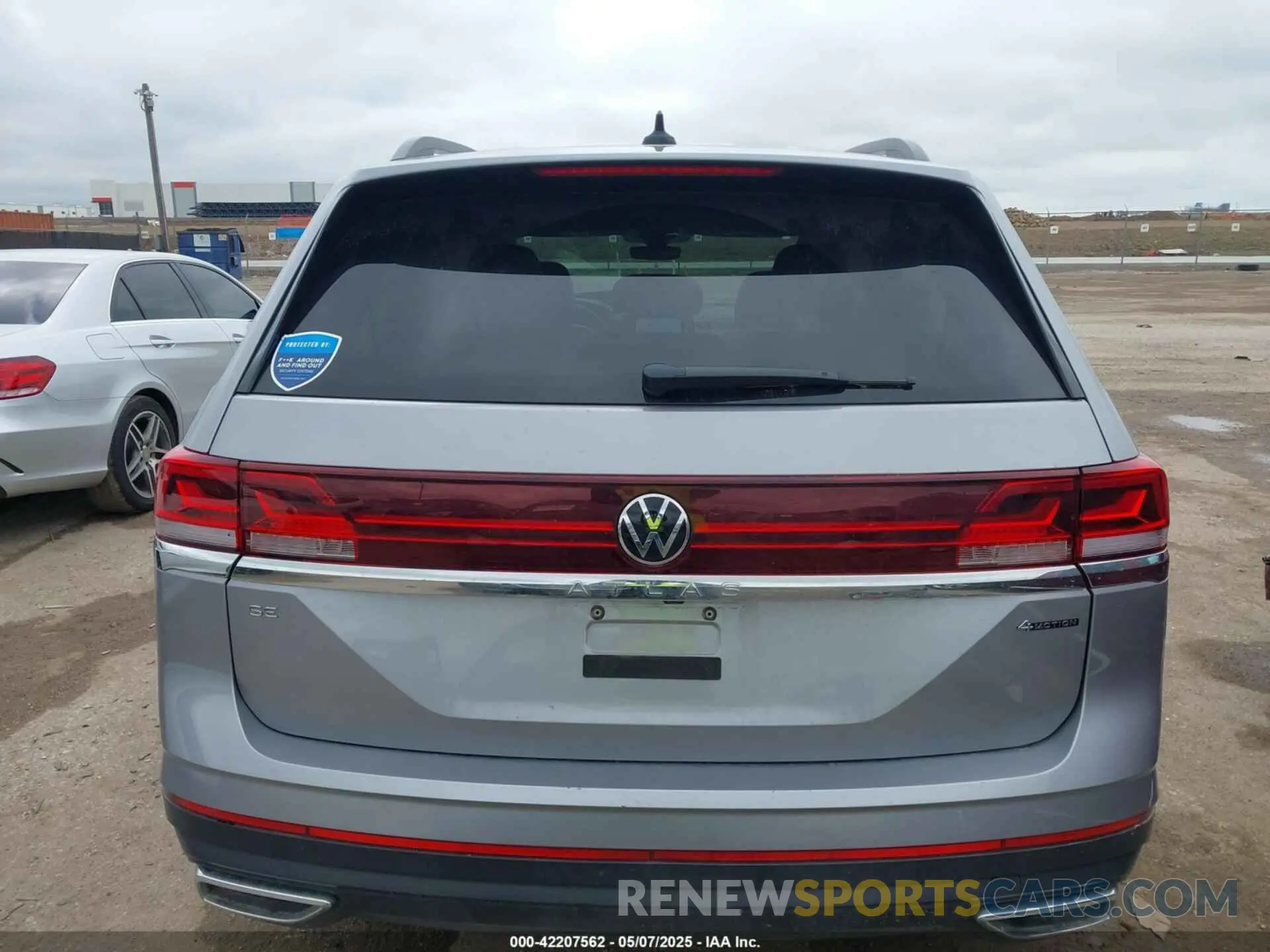 15 fotografías del automóvil dañado 1V2LR2CA7RC572504 VOLKSWAGEN ATLAS 2024