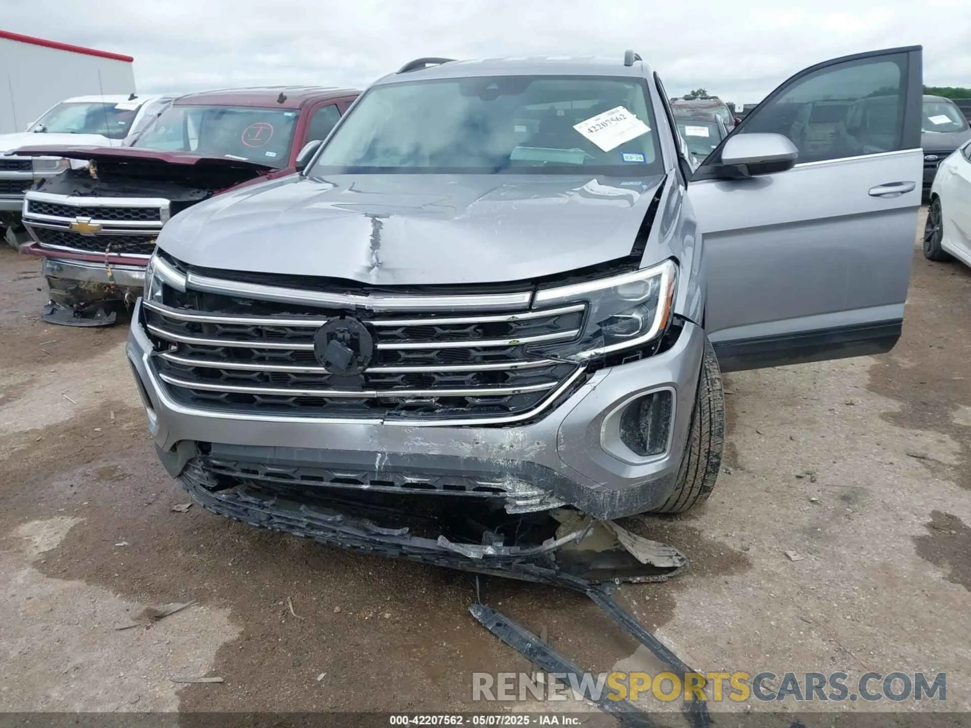 6 fotografías del automóvil dañado 1V2LR2CA7RC572504 VOLKSWAGEN ATLAS 2024