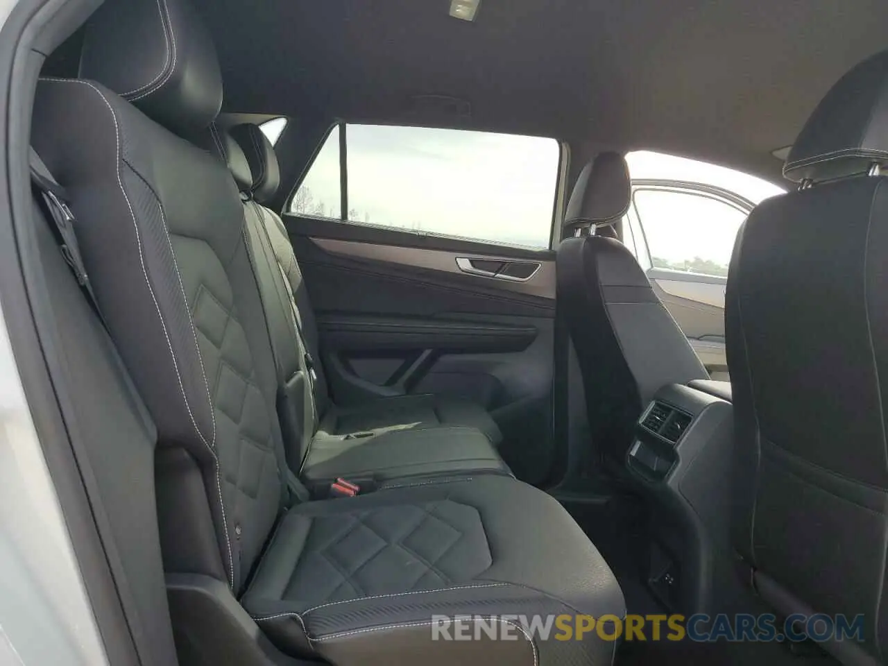 12 fotografías del automóvil dañado 1V2WE2CA3RC226832 VOLKSWAGEN ATLAS 2024
