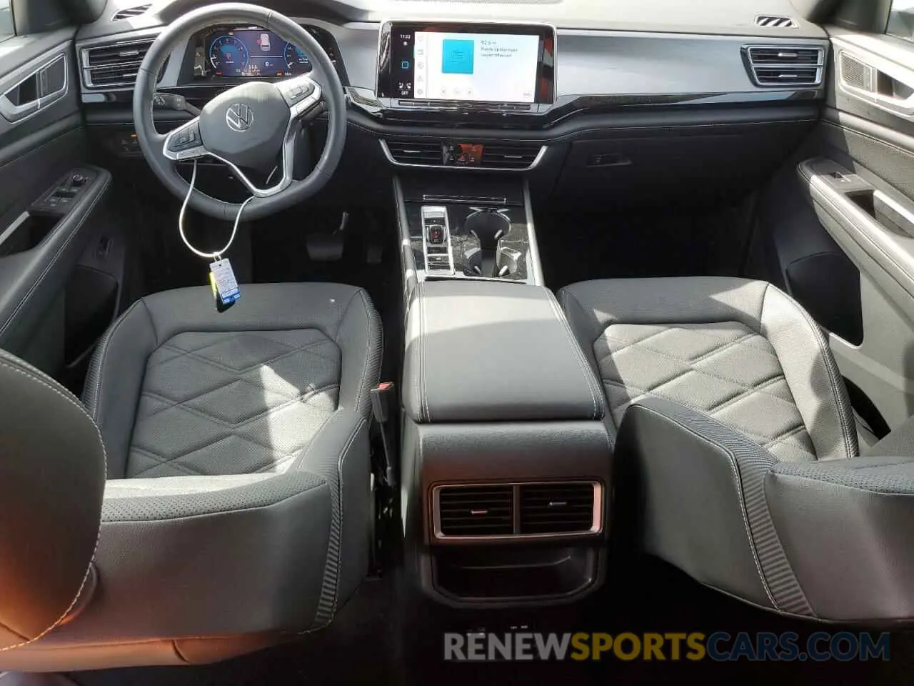 8 fotografías del automóvil dañado 1V2WE2CA3RC226832 VOLKSWAGEN ATLAS 2024