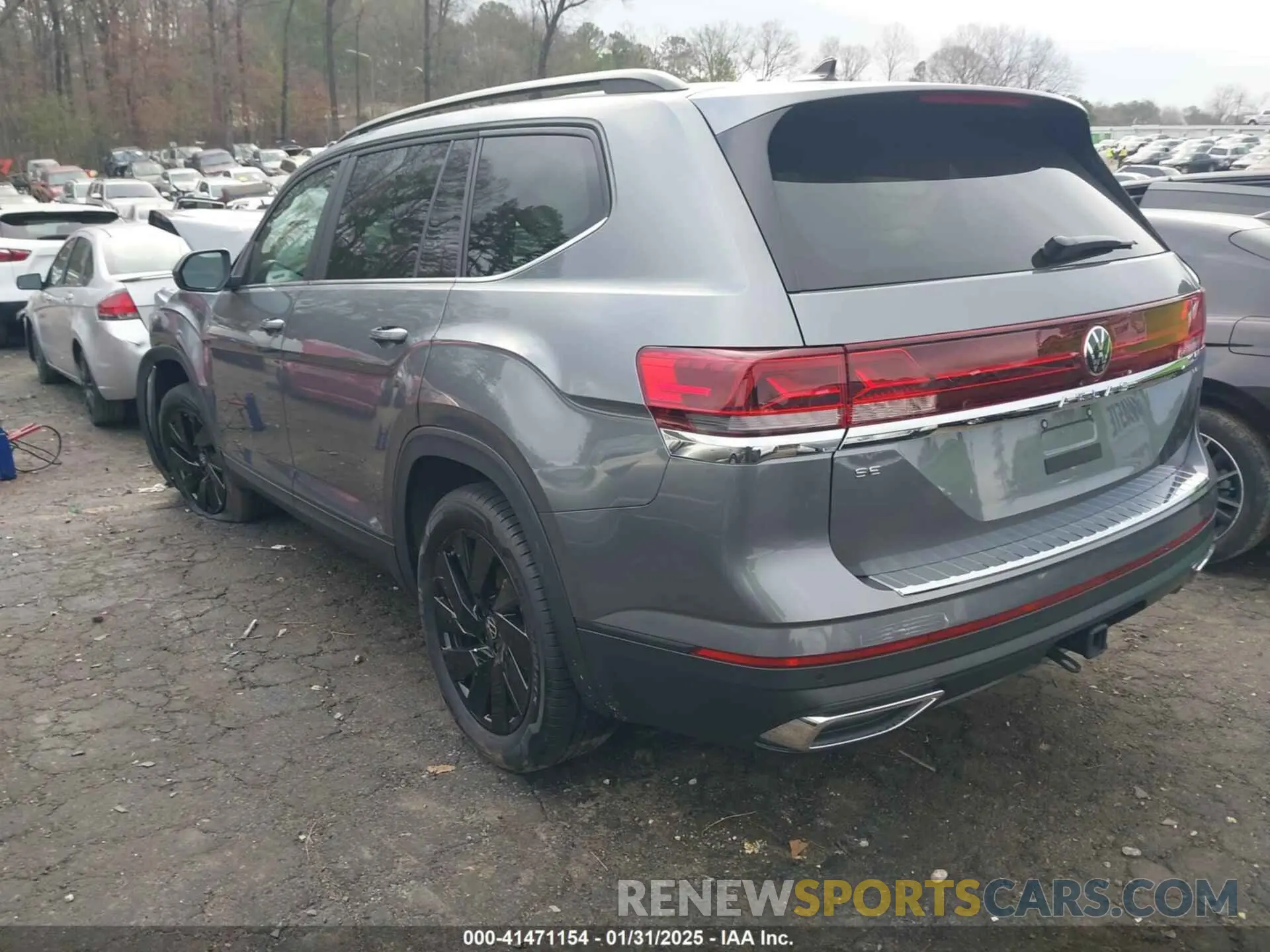 3 fotografías del automóvil dañado 1V2WR2CA2RC594326 VOLKSWAGEN ATLAS 2024