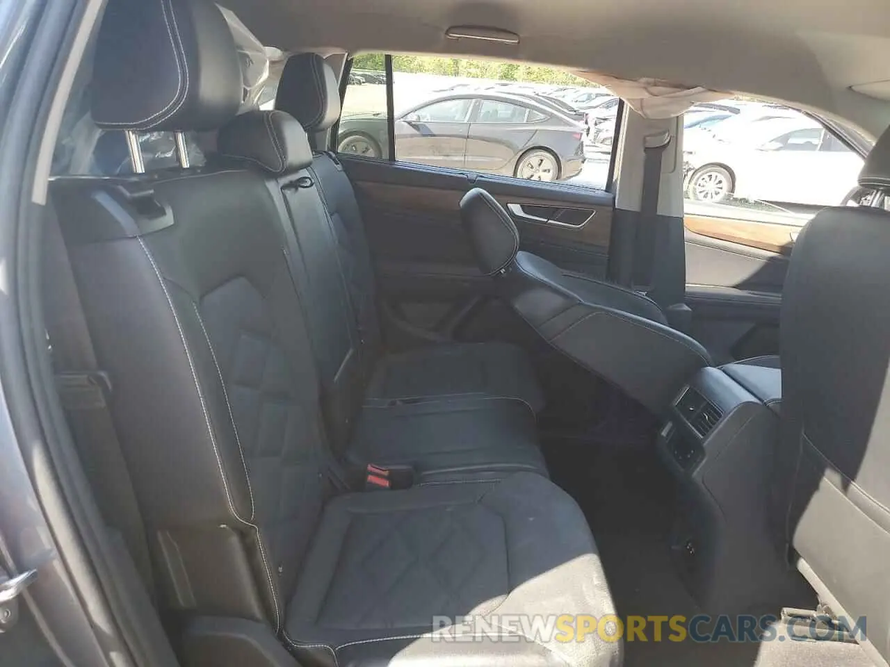 11 fotografías del automóvil dañado 1V2WR2CA3RC536421 VOLKSWAGEN ATLAS 2024