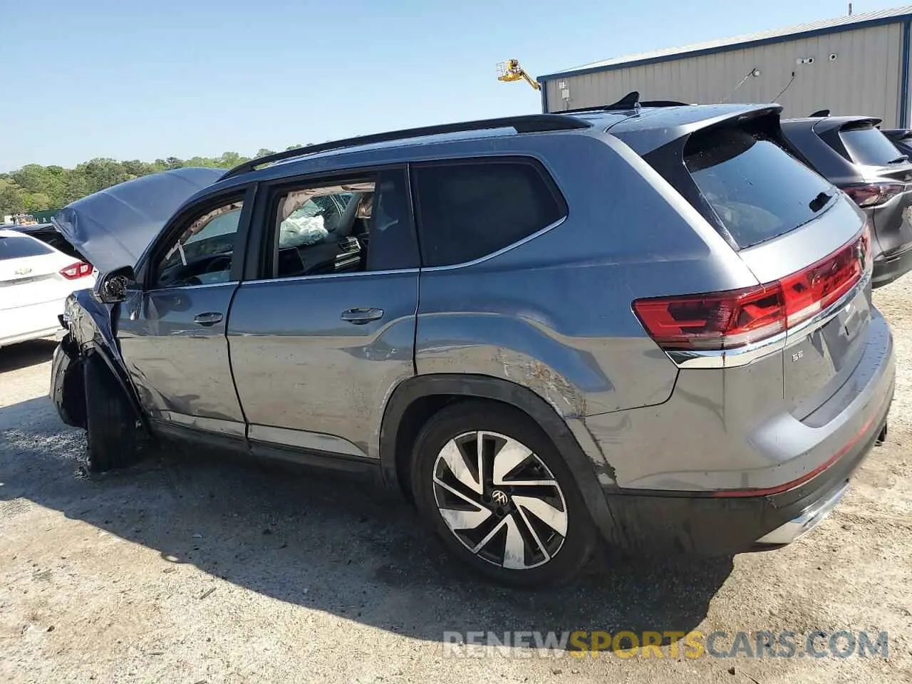 2 fotografías del automóvil dañado 1V2WR2CA3RC536421 VOLKSWAGEN ATLAS 2024