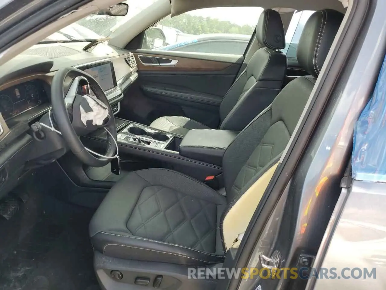 7 fotografías del automóvil dañado 1V2WR2CA3RC536421 VOLKSWAGEN ATLAS 2024