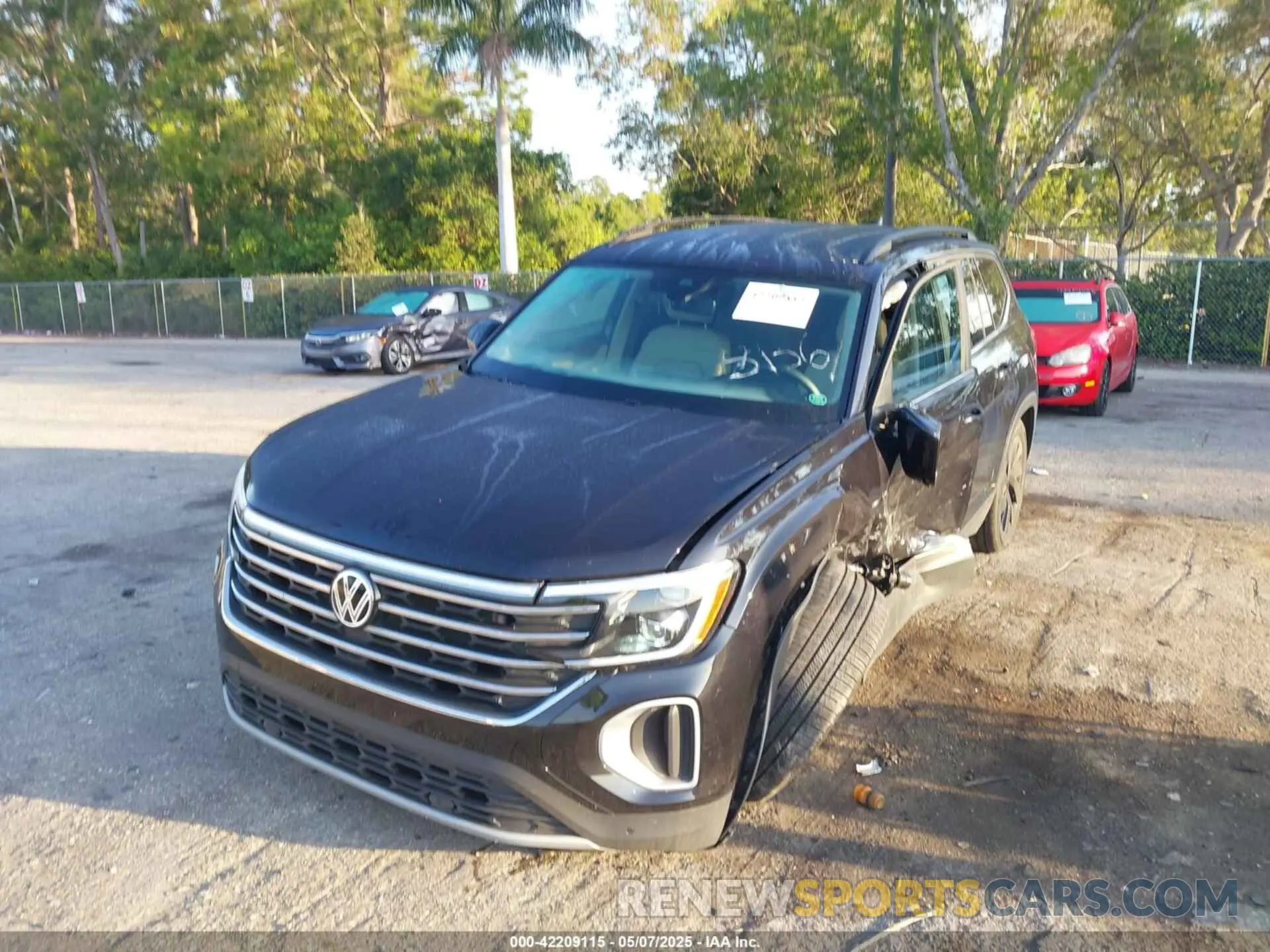 6 fotografías del automóvil dañado 1V2WR2CA3RC538136 VOLKSWAGEN ATLAS 2024