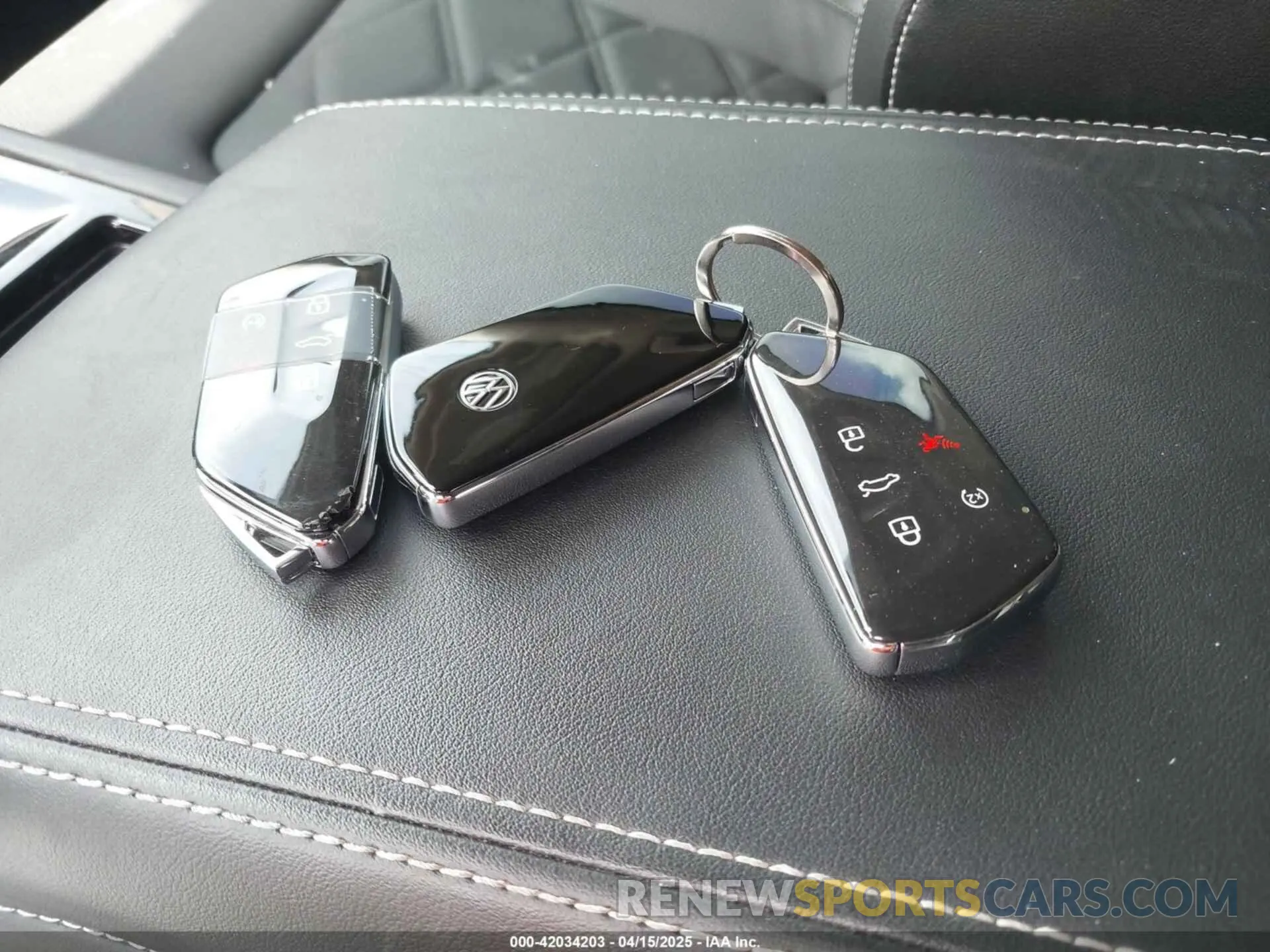 11 fotografías del automóvil dañado 1V2WR2CA5RC530054 VOLKSWAGEN ATLAS 2024