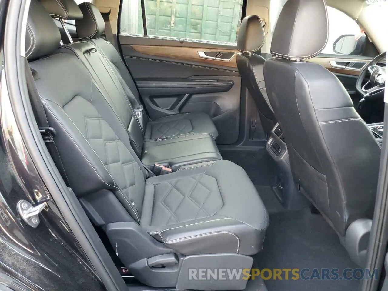 11 fotografías del automóvil dañado 1V2WR2CA9RC514763 VOLKSWAGEN ATLAS 2024