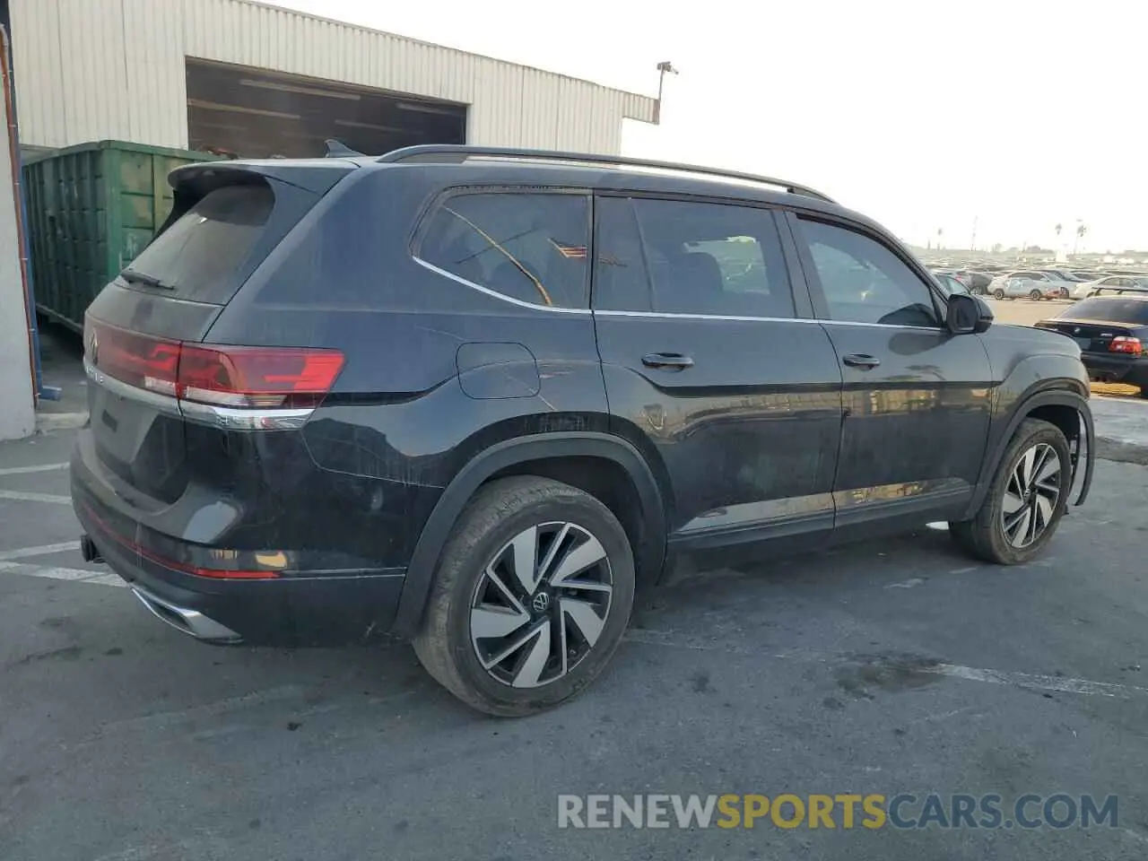 3 fotografías del automóvil dañado 1V2WR2CA9RC514763 VOLKSWAGEN ATLAS 2024