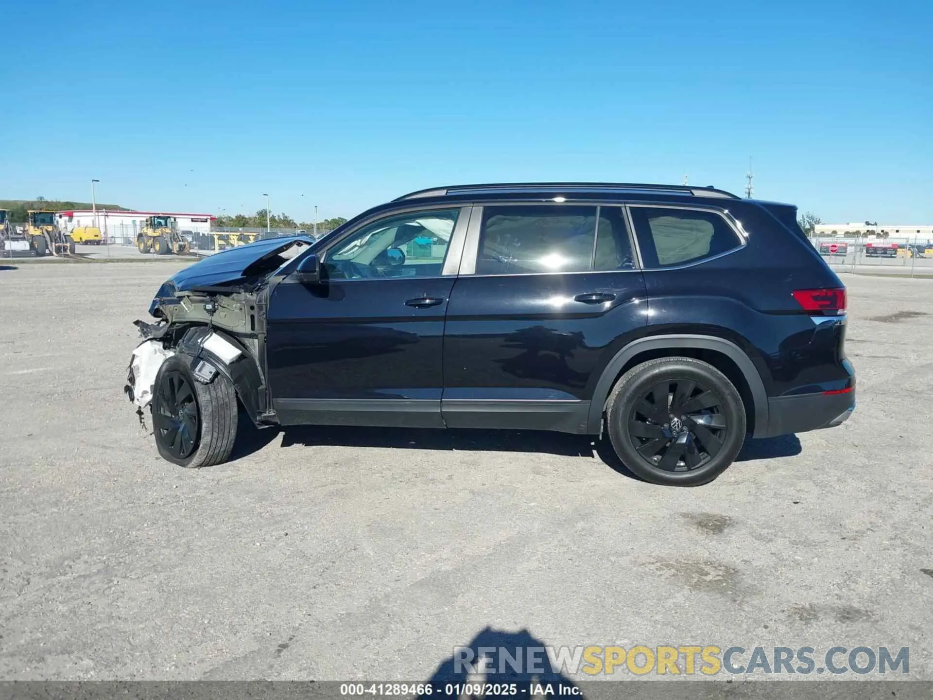 15 fotografías del automóvil dañado 1V2WR2CAXRC522063 VOLKSWAGEN ATLAS 2024