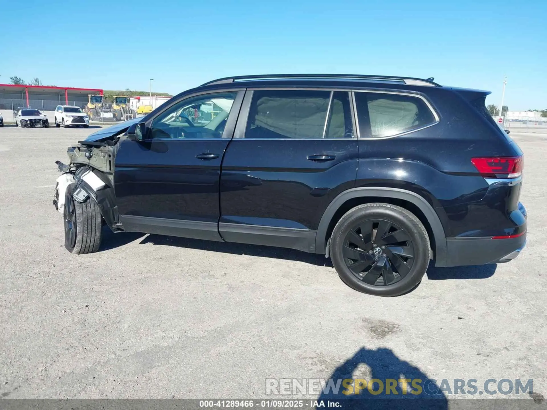 3 fotografías del automóvil dañado 1V2WR2CAXRC522063 VOLKSWAGEN ATLAS 2024