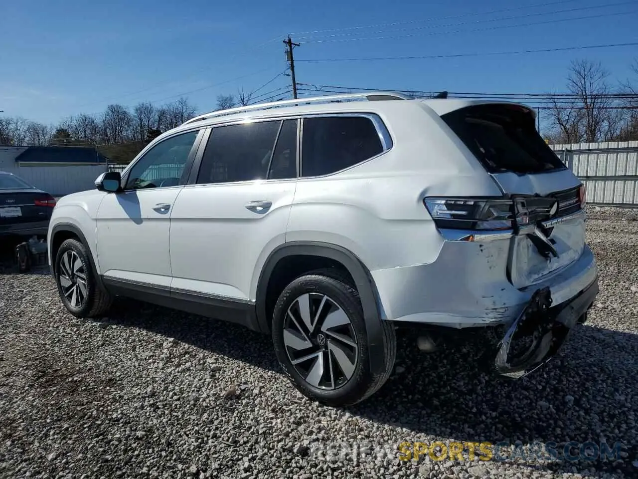 2 fotografías del automóvil dañado 1V2BR2CAXSC524562 VOLKSWAGEN ATLAS 2025