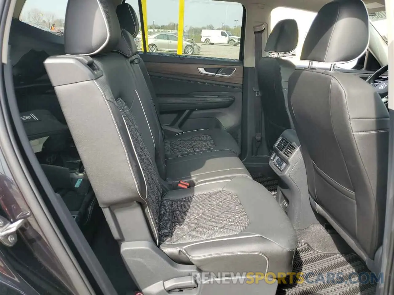10 fotografías del automóvil dañado 1V2FR2CA8SC512394 VOLKSWAGEN ATLAS 2025