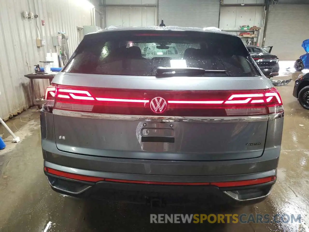 6 fotografías del automóvil dañado 1V2HE2CA2SC205551 VOLKSWAGEN ATLAS 2025