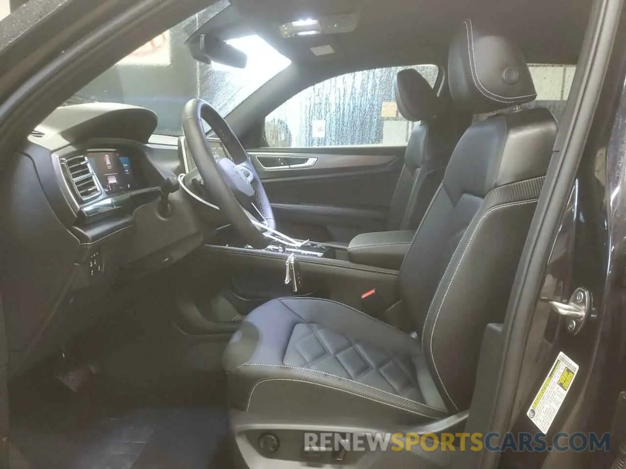 7 fotografías del automóvil dañado 1V2HE2CA8SC201357 VOLKSWAGEN ATLAS 2025