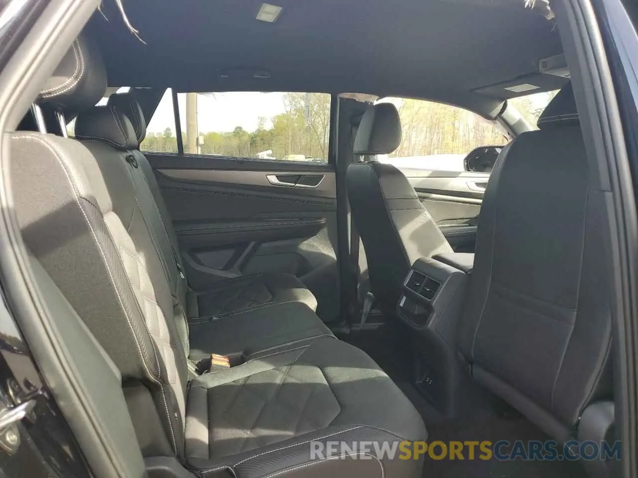 11 fotografías del automóvil dañado 1V2HE2CAXSC204650 VOLKSWAGEN ATLAS 2025