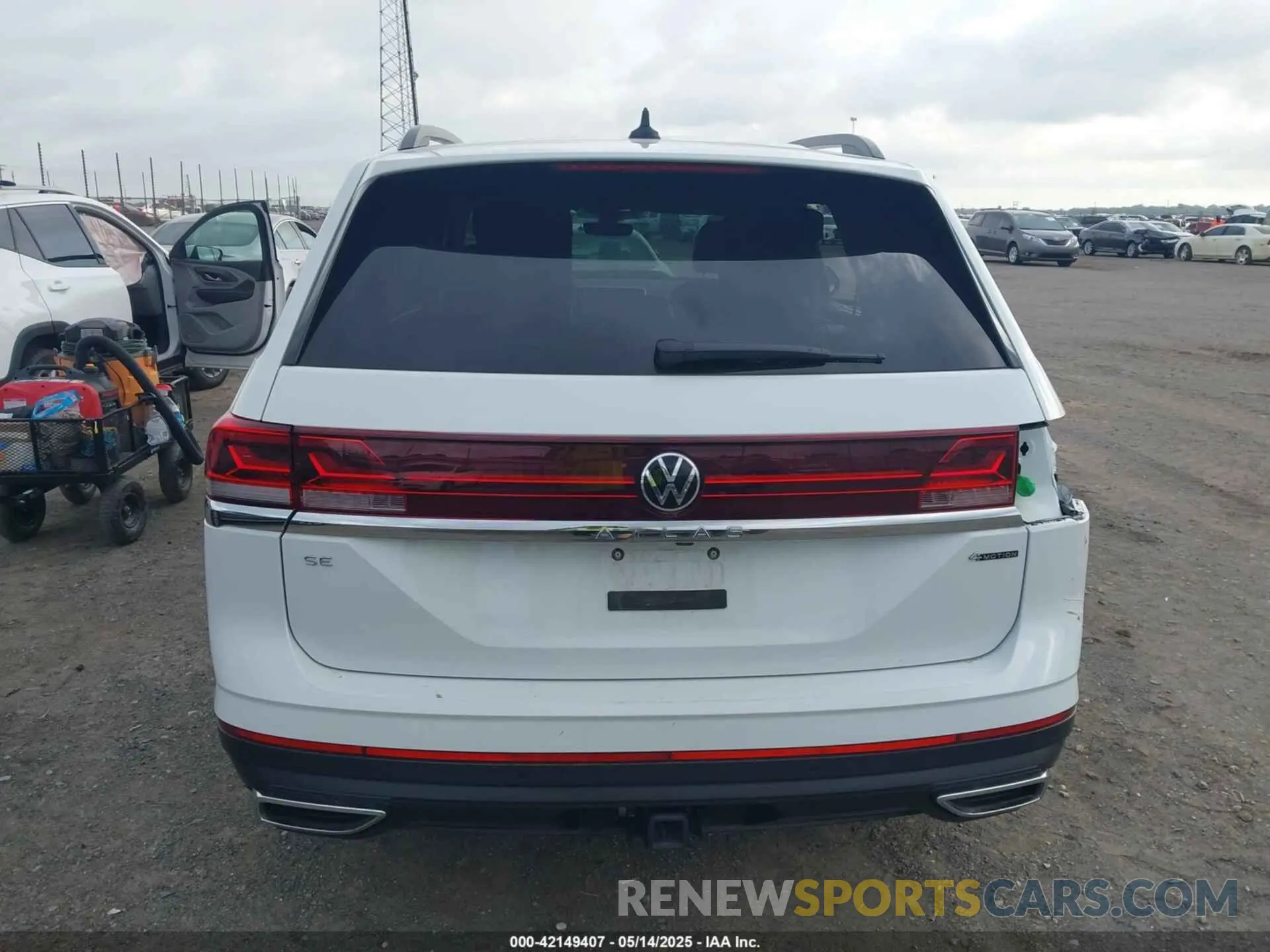 16 fotografías del automóvil dañado 1V2HR2CAXSC505813 VOLKSWAGEN ATLAS 2025