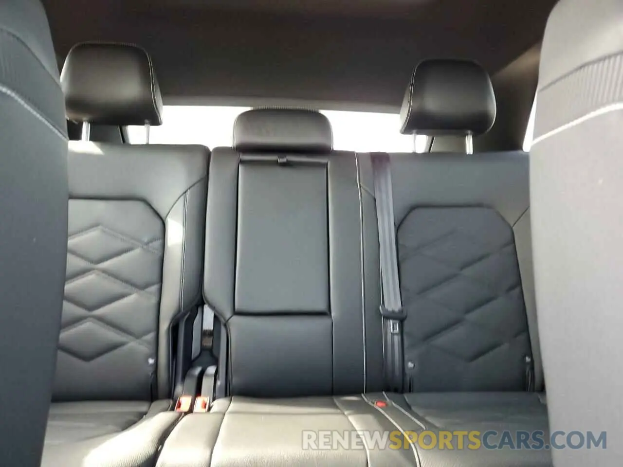 10 fotografías del automóvil dañado 1V2JE2CA4SC205357 VOLKSWAGEN ATLAS 2025