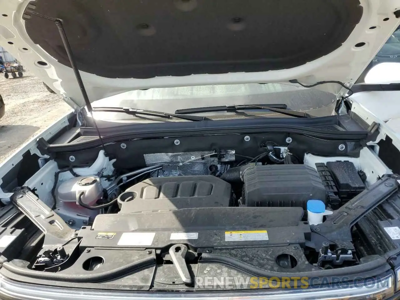 12 fotografías del automóvil dañado 1V2JE2CA4SC205357 VOLKSWAGEN ATLAS 2025