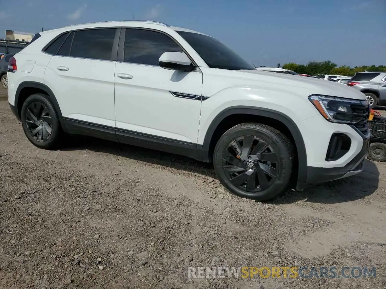 4 fotografías del automóvil dañado 1V2JE2CA4SC205357 VOLKSWAGEN ATLAS 2025