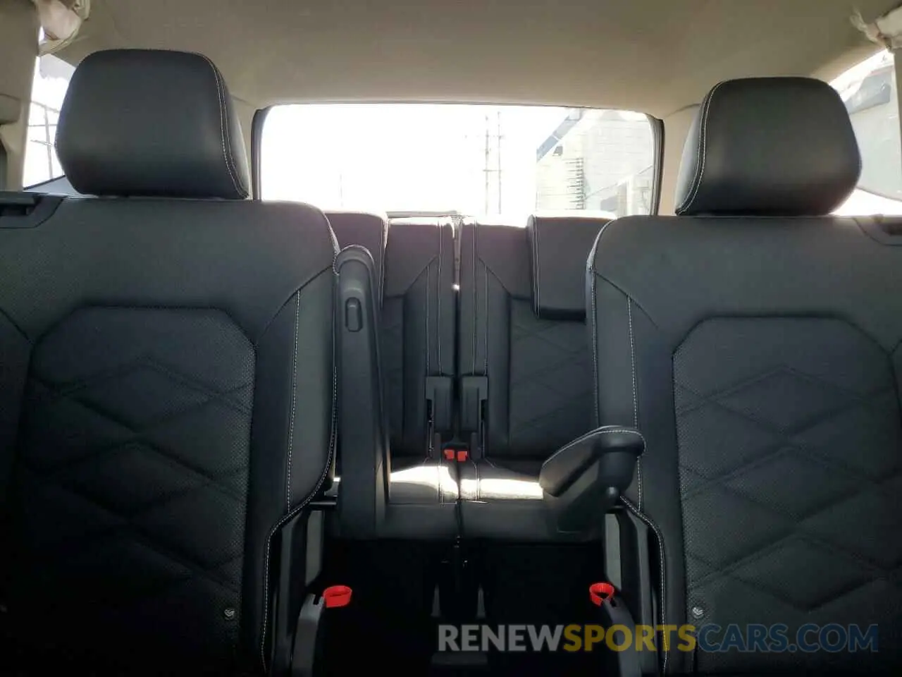 10 fotografías del automóvil dañado 1V2JR2CA9SC510924 VOLKSWAGEN ATLAS 2025