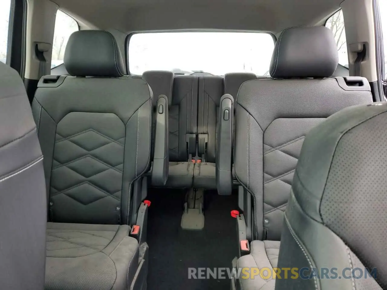 10 fotografías del automóvil dañado 1V2KR2CA9SC500768 VOLKSWAGEN ATLAS 2025