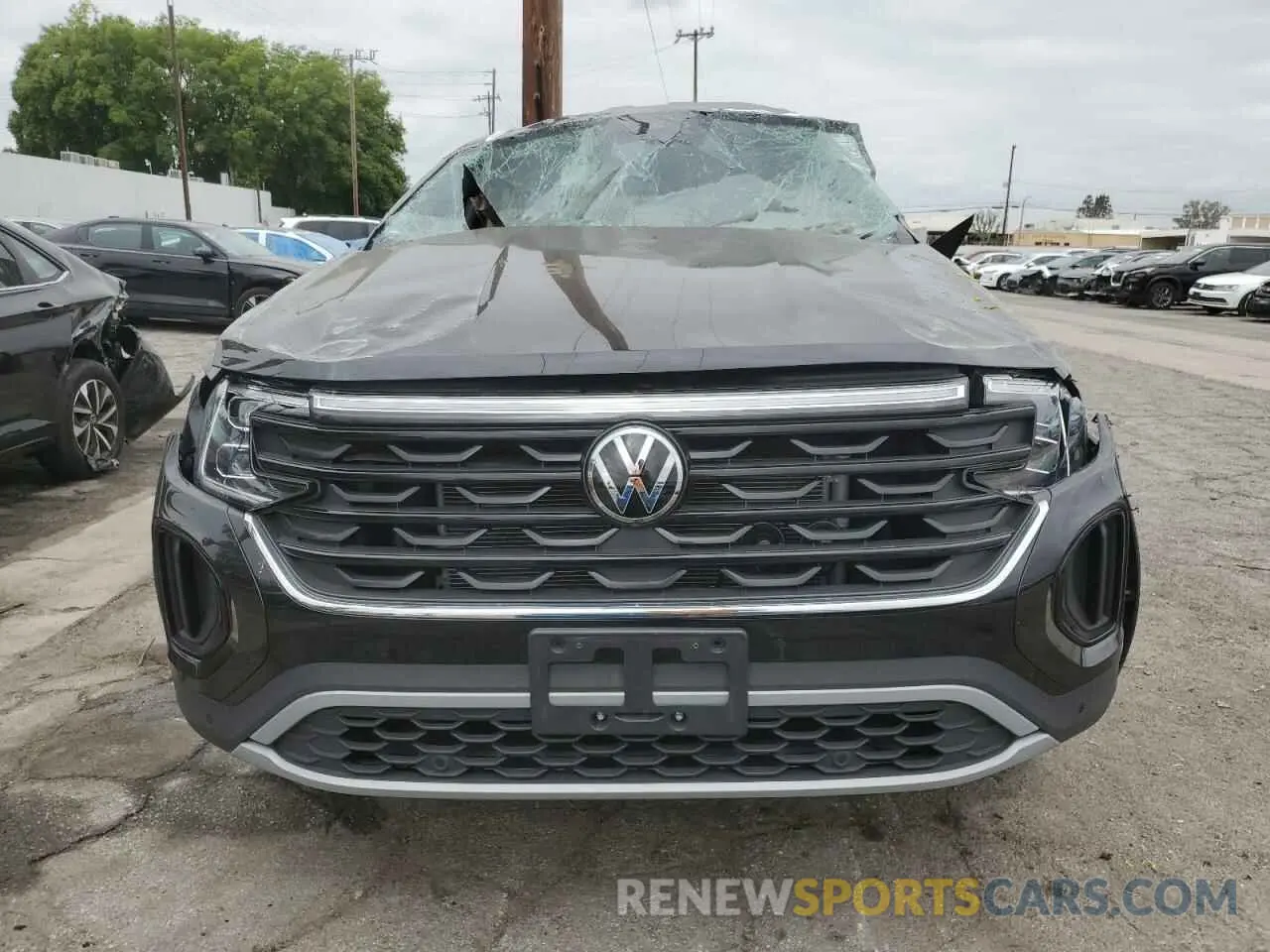 5 fotografías del automóvil dañado 1V2WE2CA0SC204826 VOLKSWAGEN ATLAS 2025