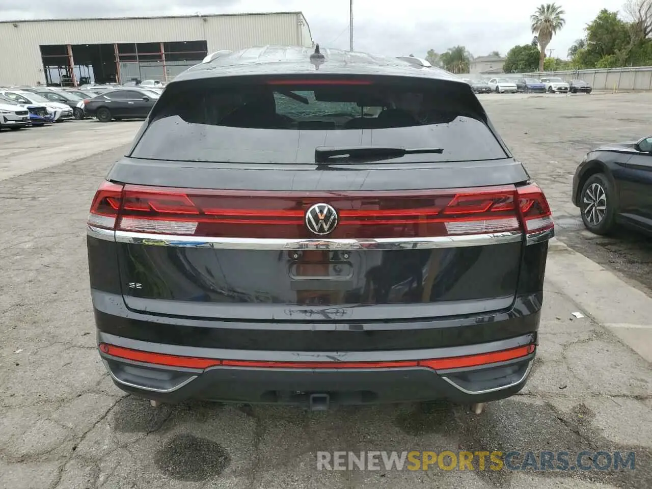 6 fotografías del automóvil dañado 1V2WE2CA0SC204826 VOLKSWAGEN ATLAS 2025