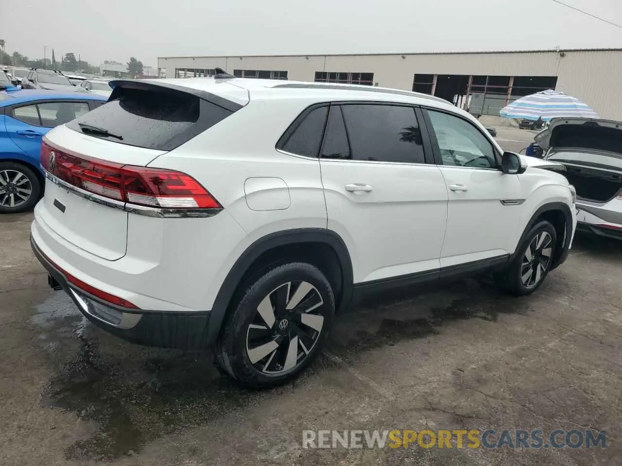 3 fotografías del automóvil dañado 1V2WE2CA6SC200148 VOLKSWAGEN ATLAS 2025