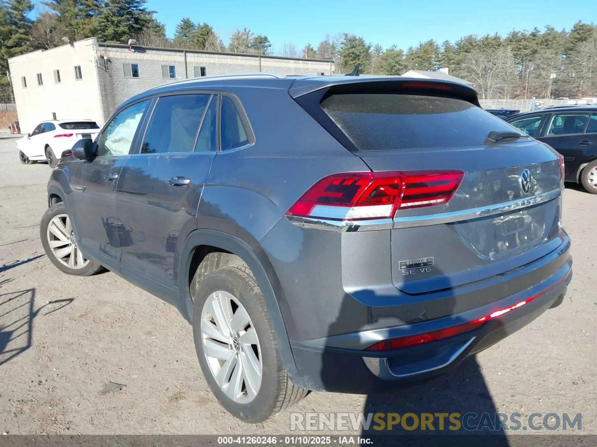 15 fotografías del automóvil dañado 1V21E2CA2LC212129 VOLKSWAGEN ATLAS CROSS SPORT 2020