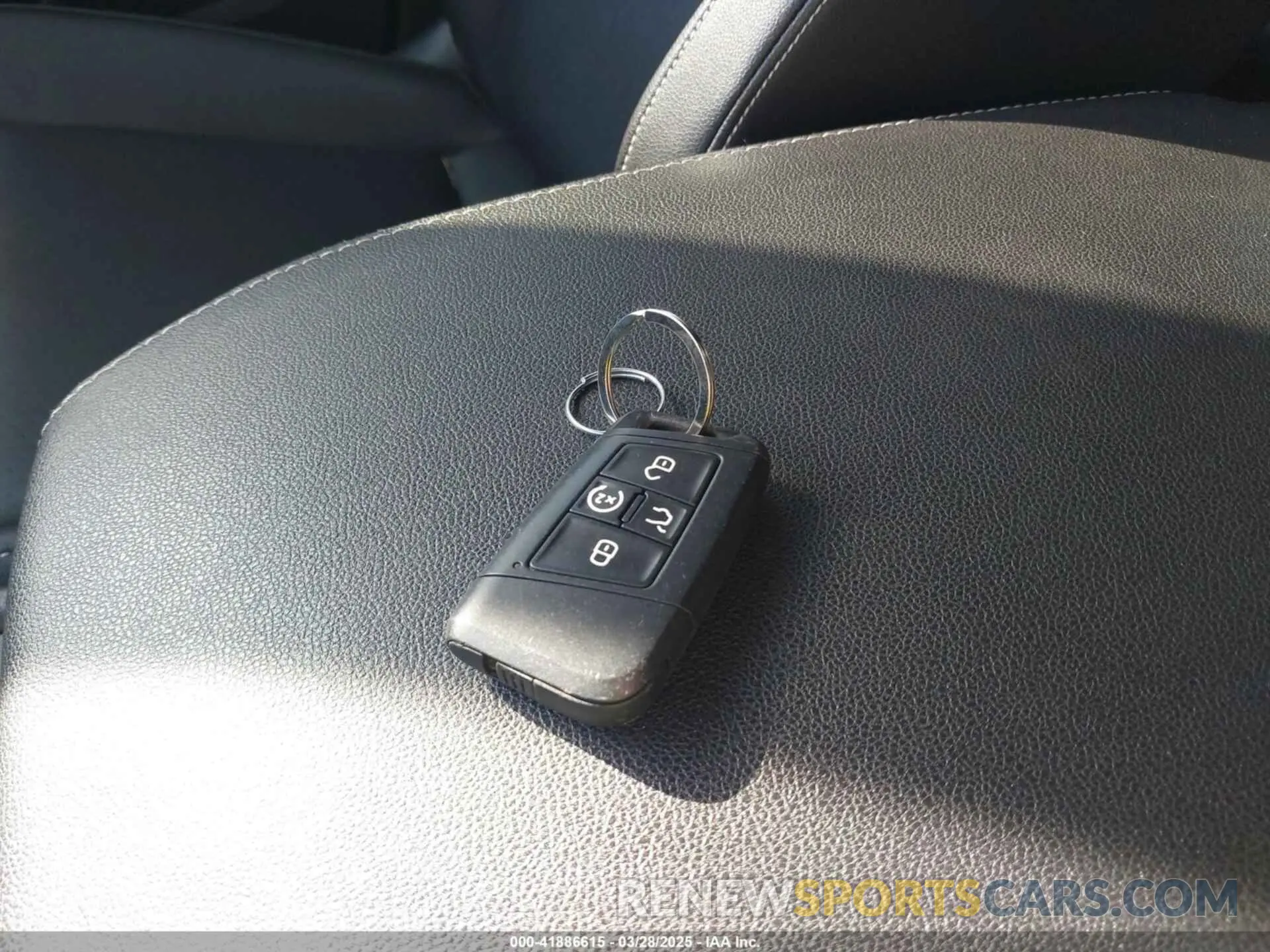 11 fotografías del automóvil dañado 1V21E2CA8LC226956 VOLKSWAGEN ATLAS CROSS SPORT 2020