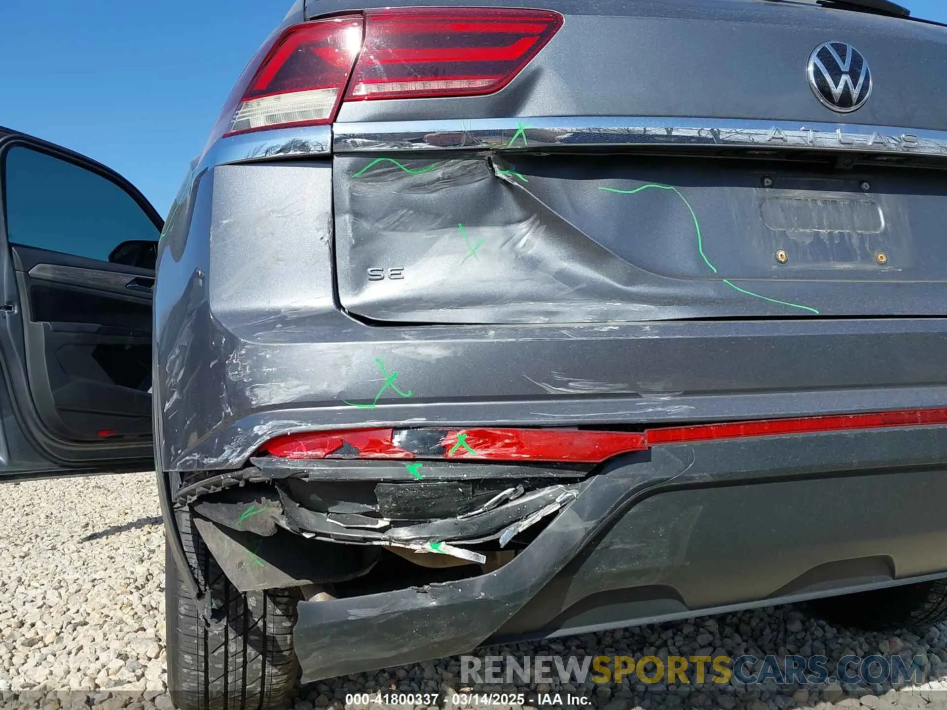 18 fotografías del automóvil dañado 1V24C2CAXLC203018 VOLKSWAGEN ATLAS CROSS SPORT 2020