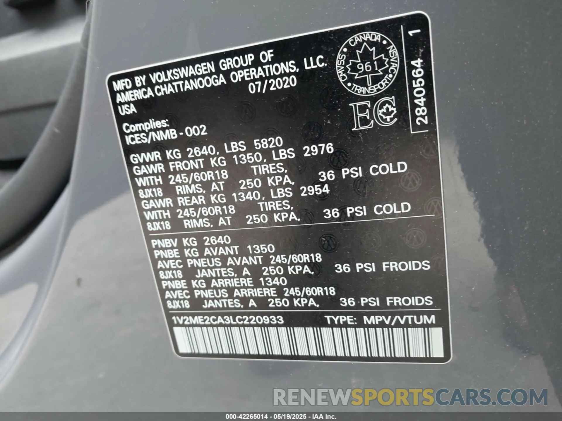 9 fotografías del automóvil dañado 1V2ME2CA3LC220933 VOLKSWAGEN ATLAS CROSS SPORT 2020
