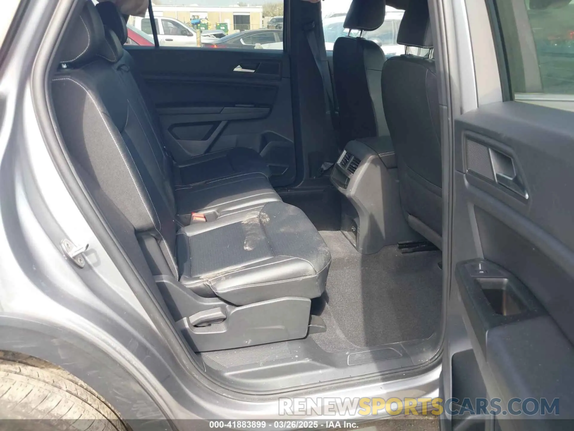 8 fotografías del automóvil dañado 1V2ME2CAXLC209573 VOLKSWAGEN ATLAS CROSS SPORT 2020