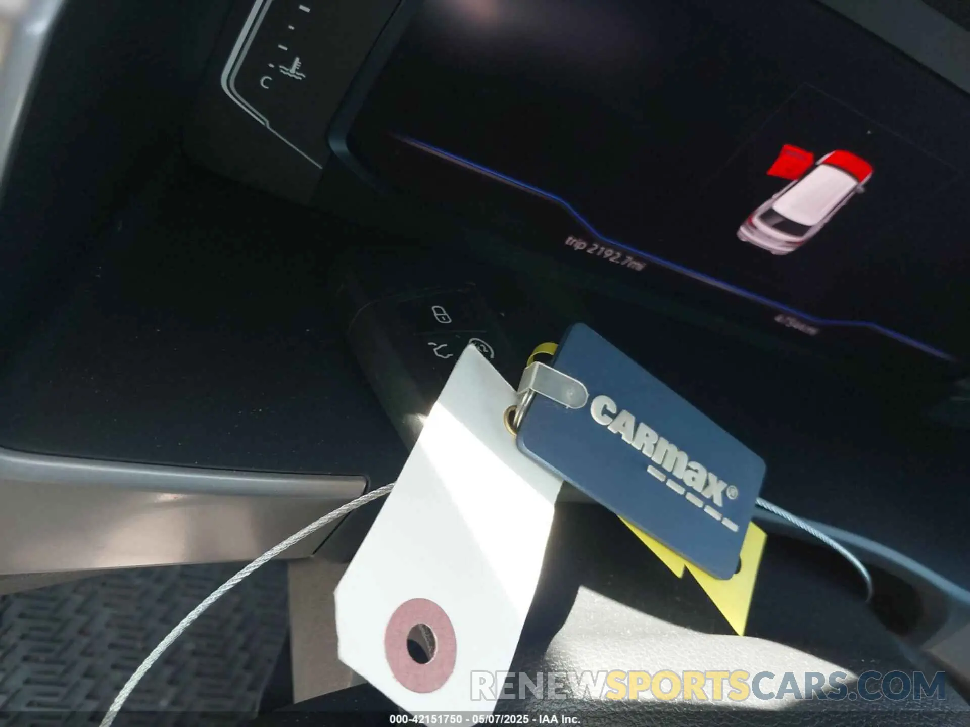 11 fotografías del automóvil dañado 1V2NE2CA0LC224717 VOLKSWAGEN ATLAS CROSS SPORT 2020