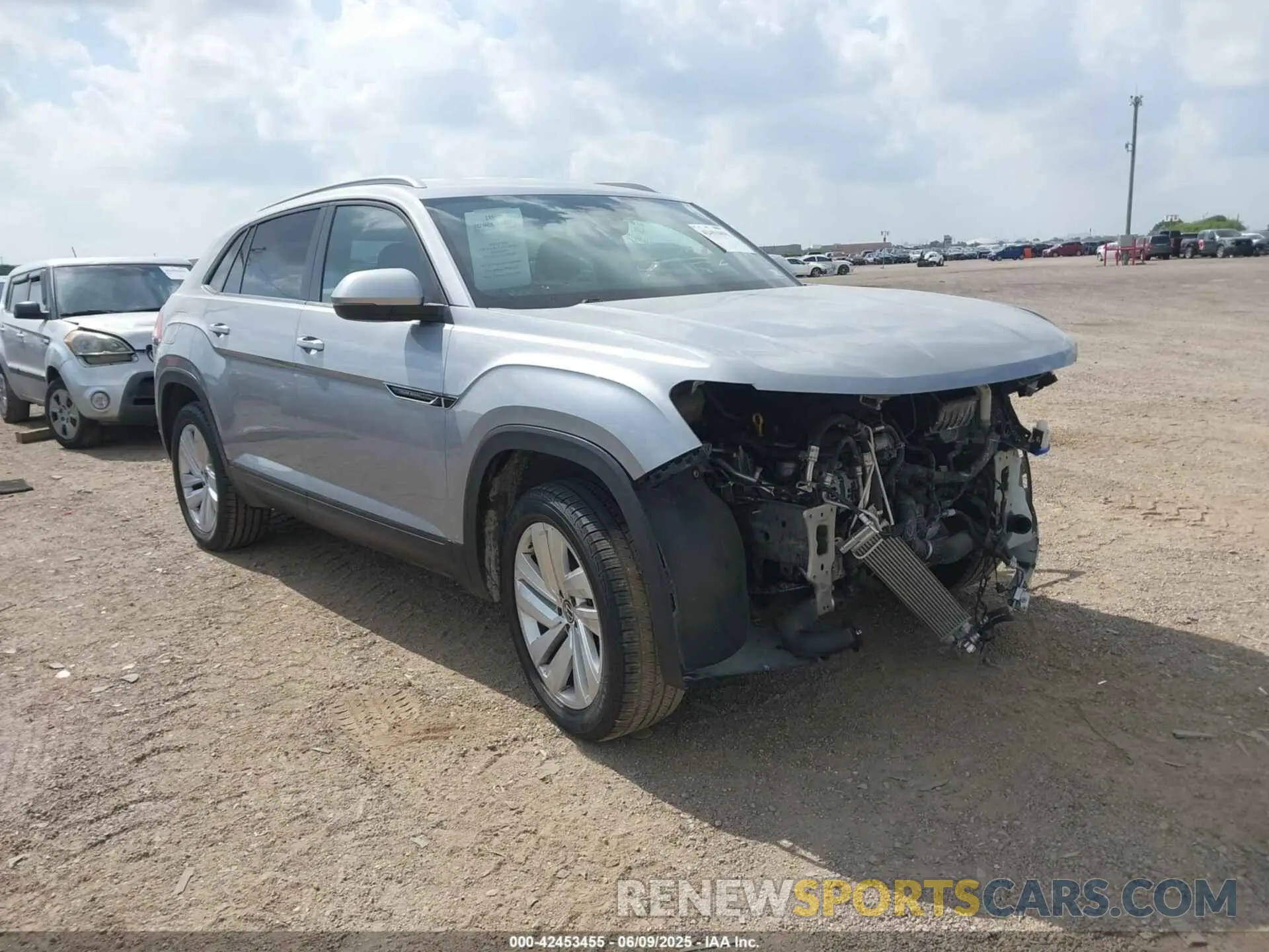 1 fotografías del automóvil dañado 1V2YC2CA1LC204740 VOLKSWAGEN ATLAS CROSS SPORT 2020