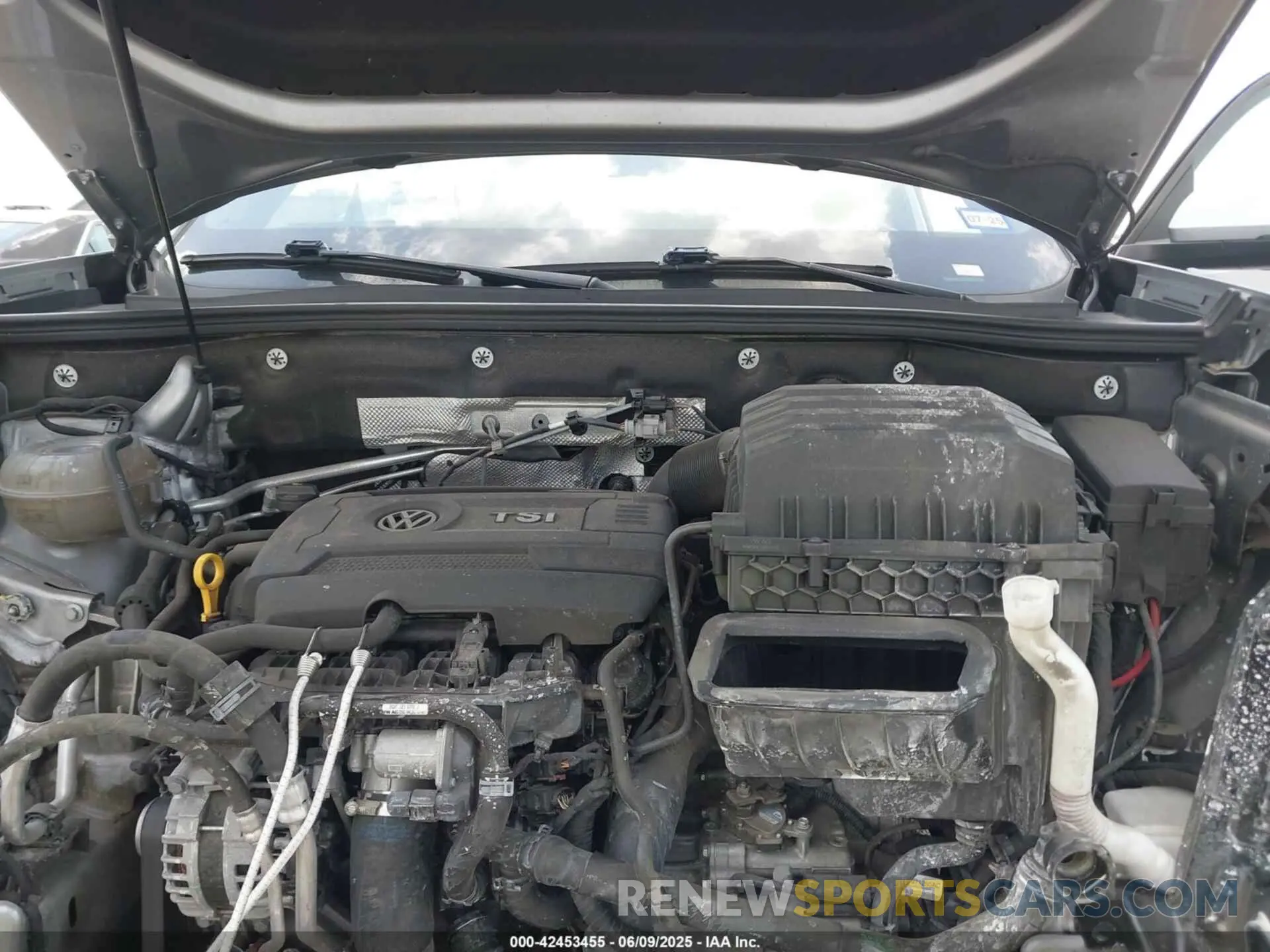 10 fotografías del automóvil dañado 1V2YC2CA1LC204740 VOLKSWAGEN ATLAS CROSS SPORT 2020
