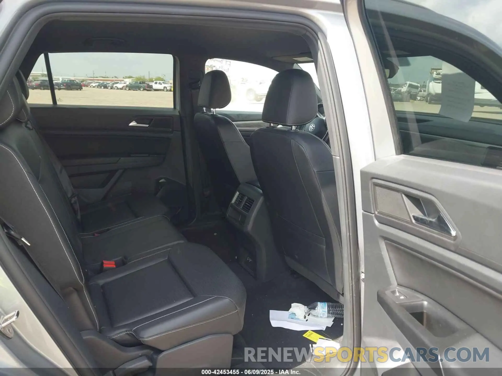 8 fotografías del automóvil dañado 1V2YC2CA1LC204740 VOLKSWAGEN ATLAS CROSS SPORT 2020
