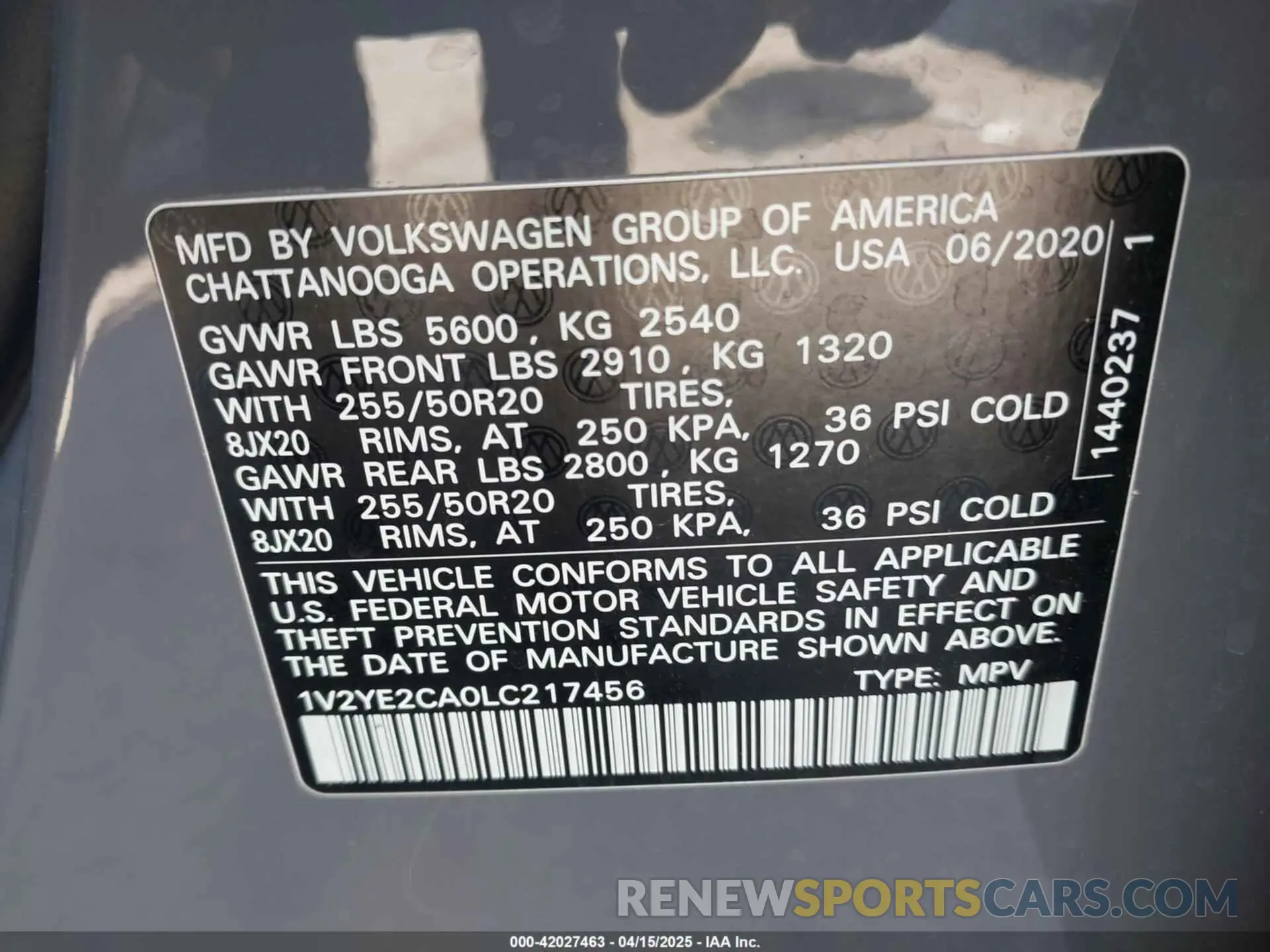 9 fotografías del automóvil dañado 1V2YE2CA0LC217456 VOLKSWAGEN ATLAS CROSS SPORT 2020