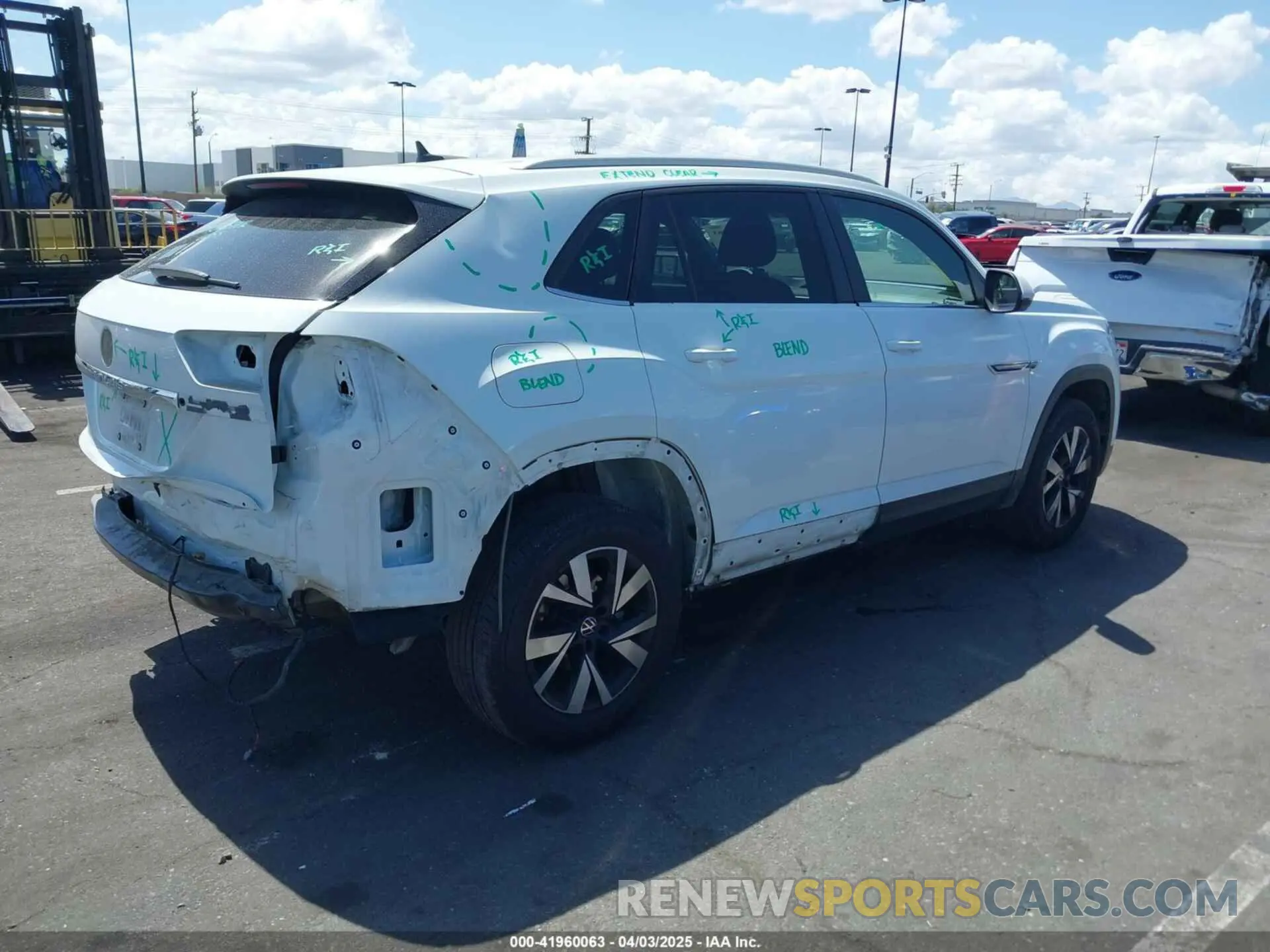 4 fotografías del automóvil dañado 1V2DC2CA7MC204290 VOLKSWAGEN ATLAS CROSS SPORT 2021