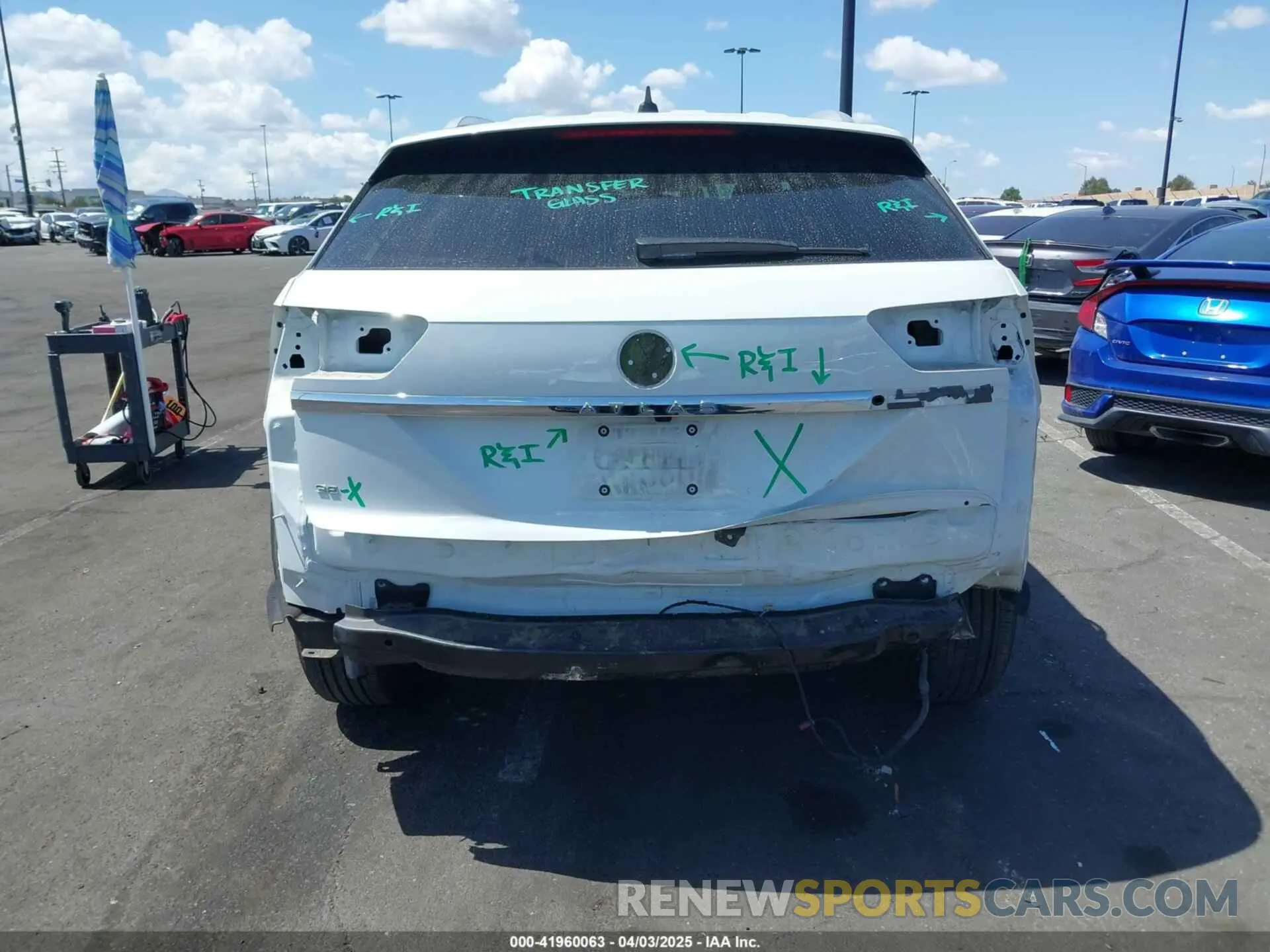 6 fotografías del automóvil dañado 1V2DC2CA7MC204290 VOLKSWAGEN ATLAS CROSS SPORT 2021