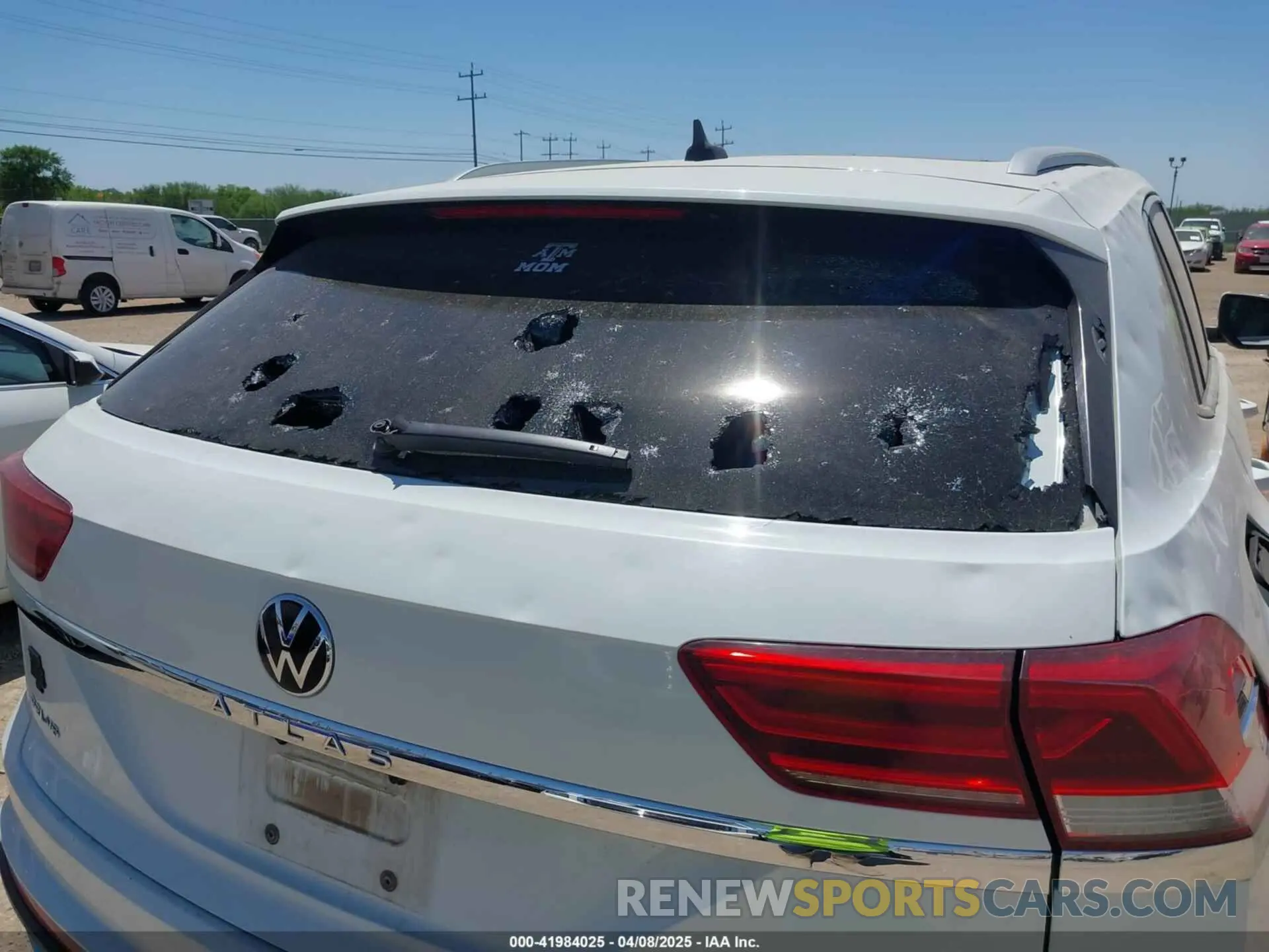 17 fotografías del automóvil dañado 1V2EE2CA8MC202806 VOLKSWAGEN ATLAS CROSS SPORT 2021