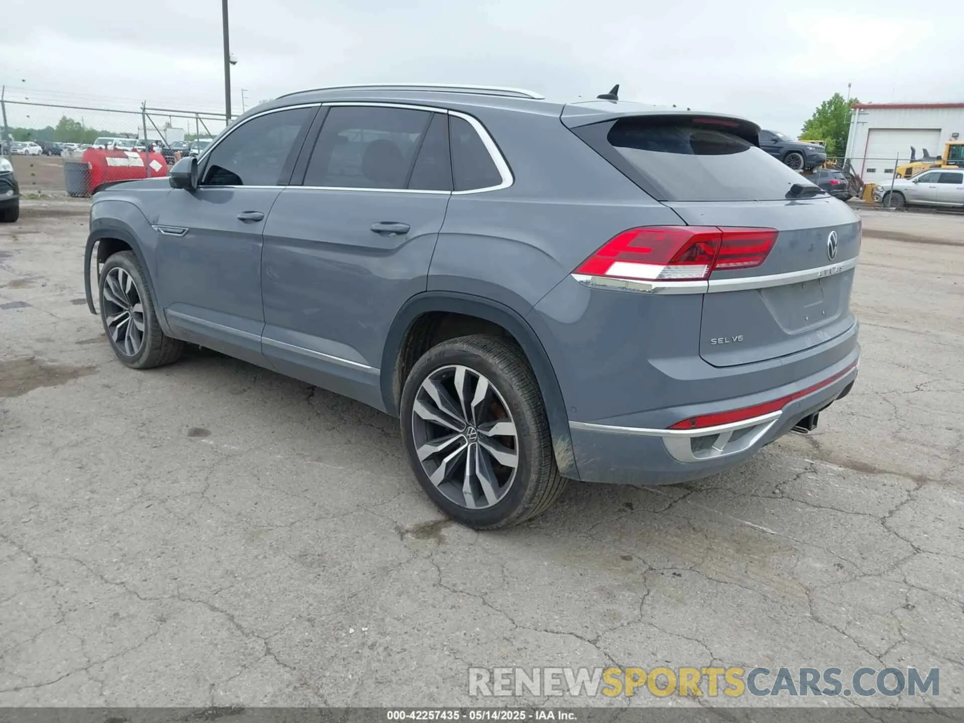 3 fotografías del automóvil dañado 1V2FE2CA0MC223881 VOLKSWAGEN ATLAS CROSS SPORT 2021
