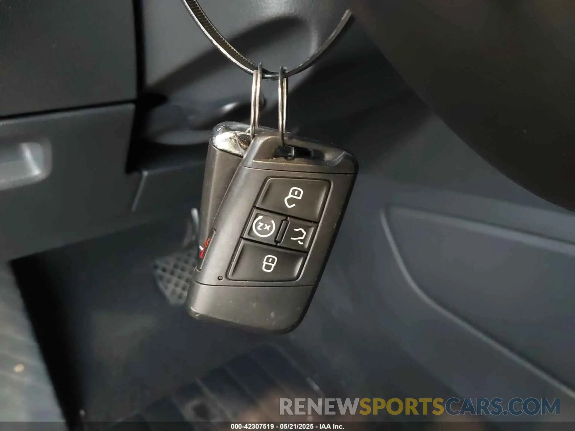 11 fotografías del automóvil dañado 1V2KC2CA7MC204345 VOLKSWAGEN ATLAS CROSS SPORT 2021